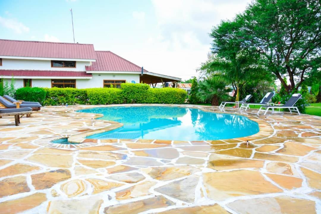 Heart Of Africa Lodge Аруша Экстерьер фото